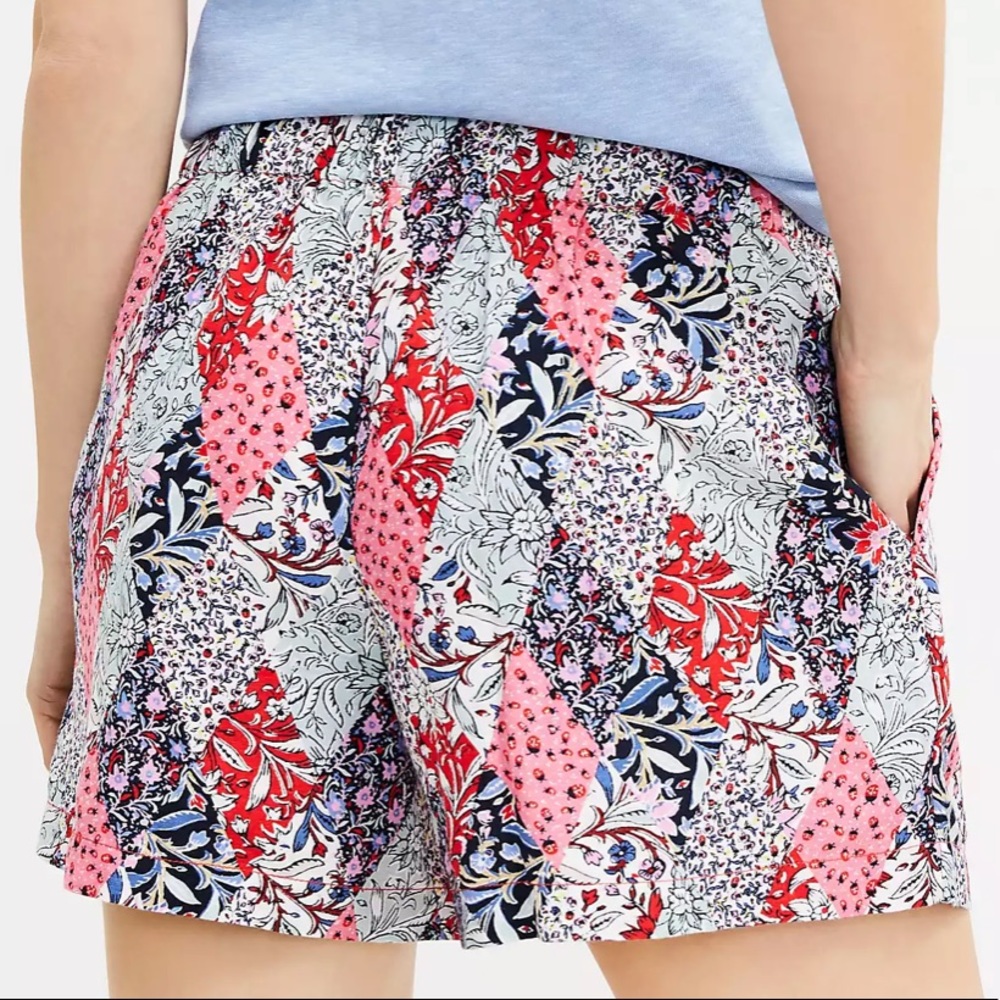 Loft Pleated Pull On Shorts In Patchwork Bloom - image 4